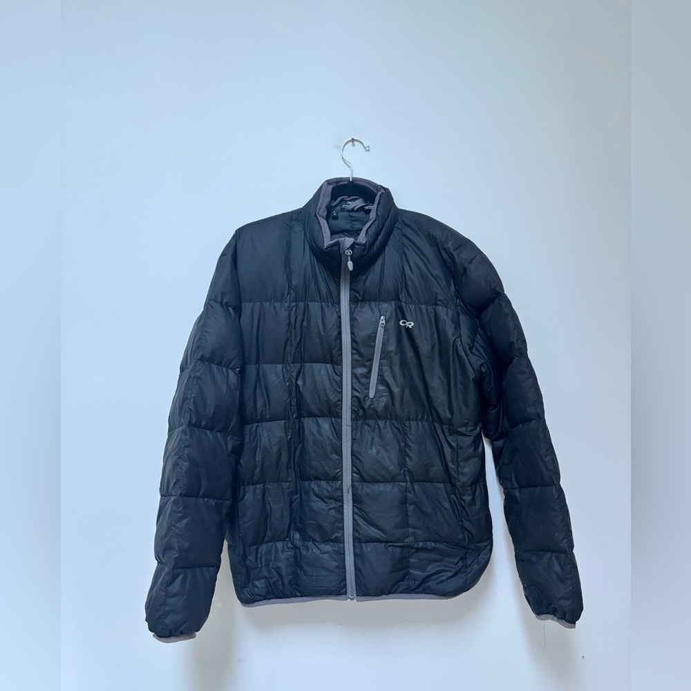 OUTDOOR RESEARCH | down filled puffer | size medium